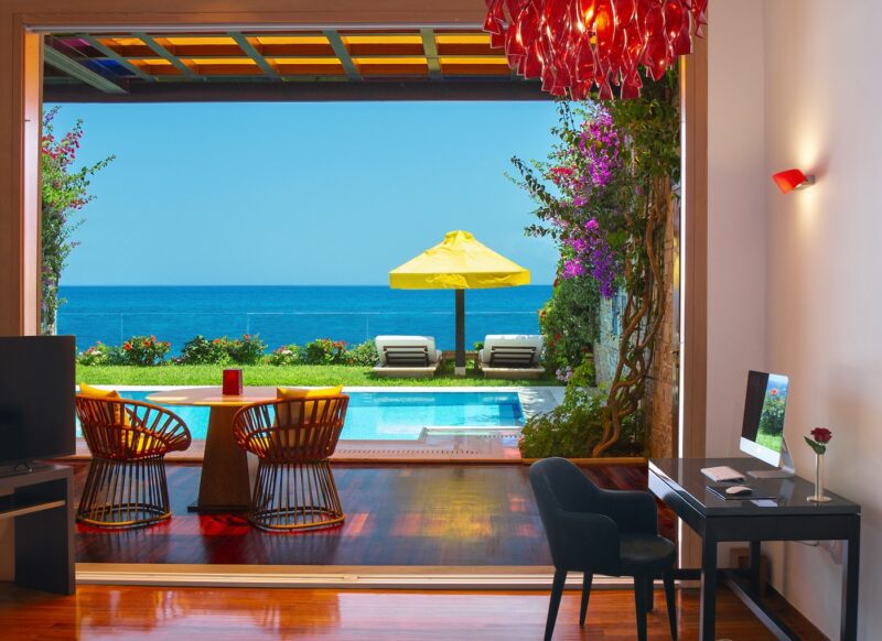 Romantic Luxury Villa on the beachfront Greece